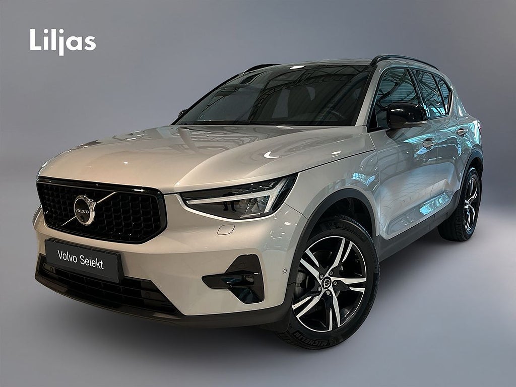 Volvo XC40 B3 FWD Bensin Plus Dark//360-kamera//Drag