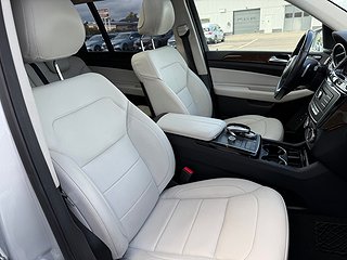 SUV Mercedes-Benz GLS 5 av 17