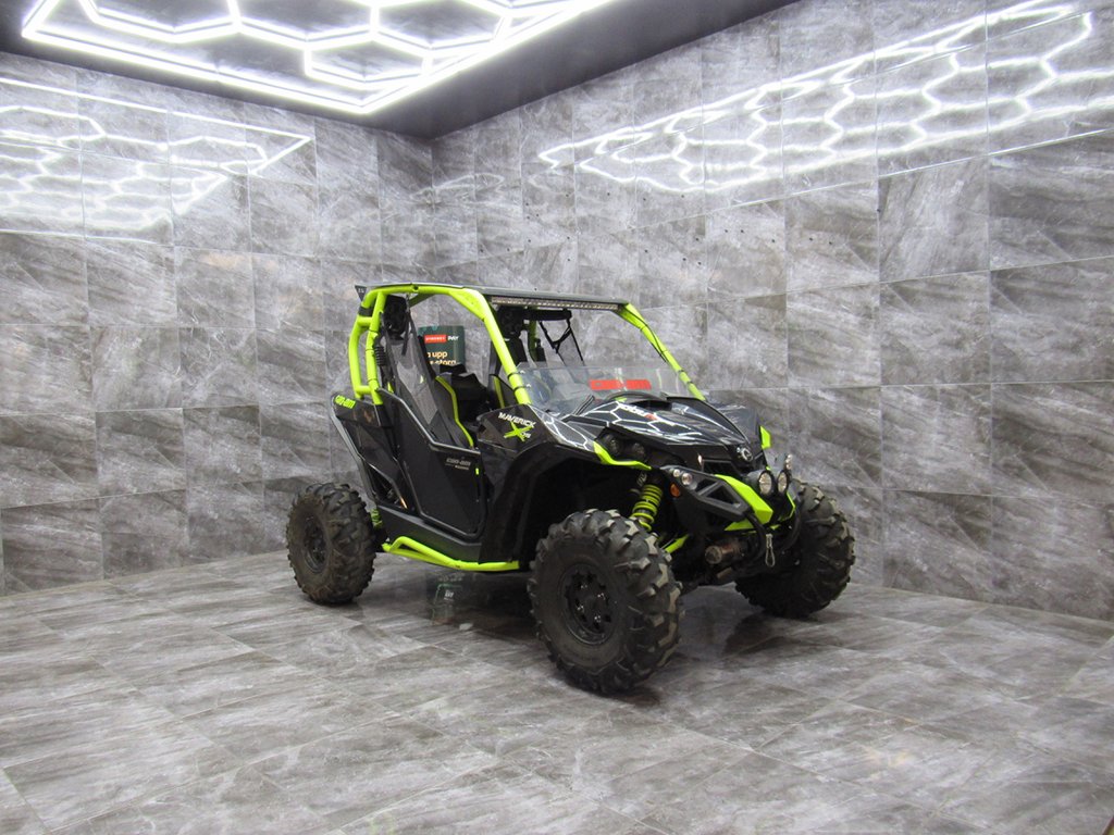 Can-Am  Maverick 1000 R Turbo Maverick