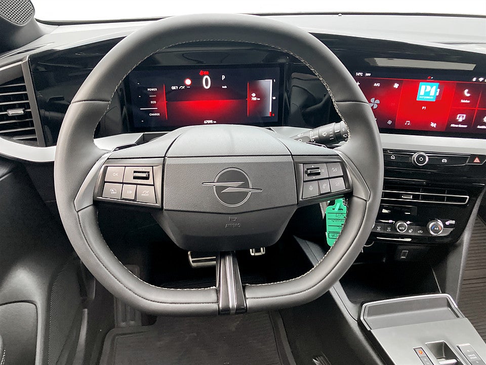 Bild på Opel Mokka GS Hybrid 1.2 Turbo 145hk Aut B-KAMERA CARPLAY