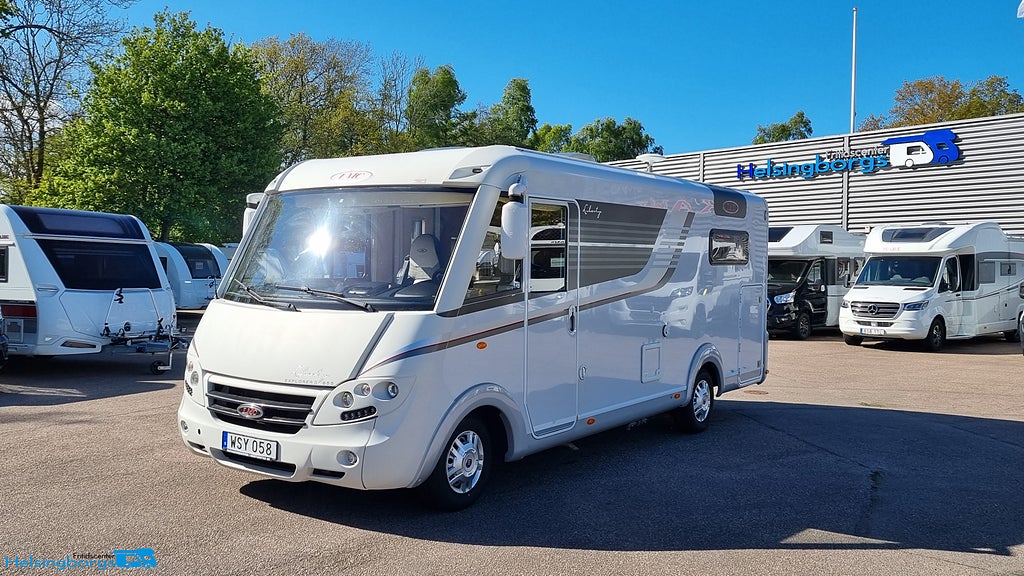 LMC I 650 Liberty Explorer * B-körkort * cykelställ i garage * solce