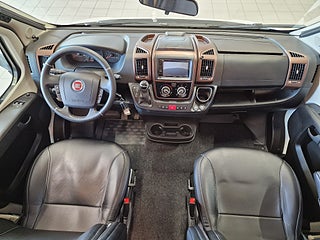Husbil-halvintegrerad Kabe TMRX 780 LQB 11 av 28