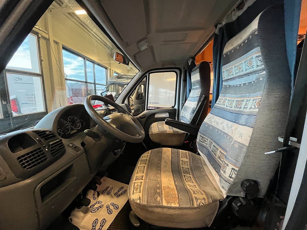 Dethleffs Advantage T-5841  / MaxxFan / Solcell / B-körkort - Dethleffs