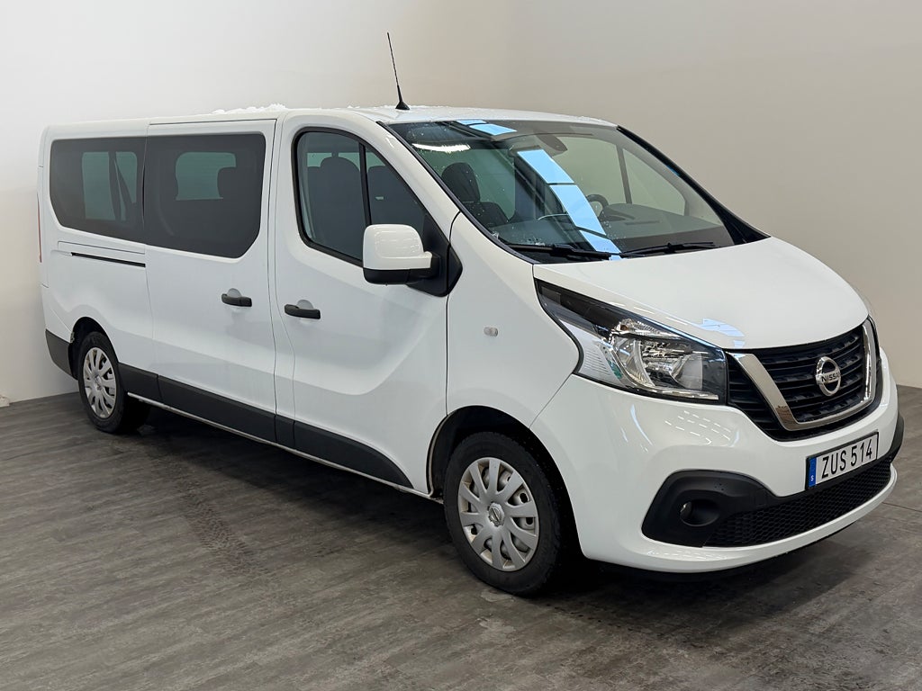 Nissan NV300 Kombi 2.0 dCi 9 sits Värmare MOMS 