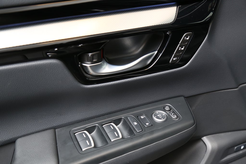 Honda CR-V Plug-in Advance Tech + Dragkrok + Serviceavtal 2024