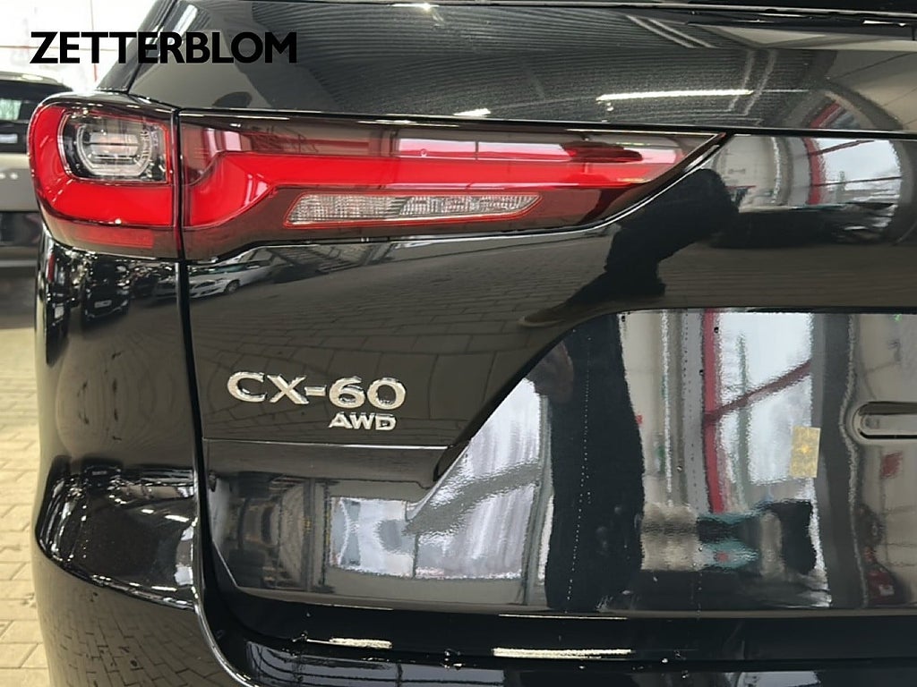 SUV Mazda CX-60 19 av 21