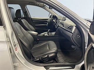 BMW 320D xDrive Touring Steptronic Luxury Line Drag/Kamera/S&V-D – bild 10