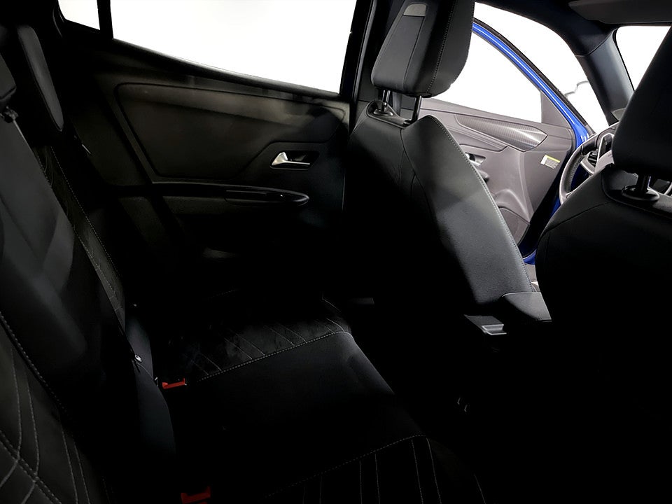 Bild på Opel Mokka-e Ultimate 50kWh 136hk Aut B-KAMERA CARPLAY 