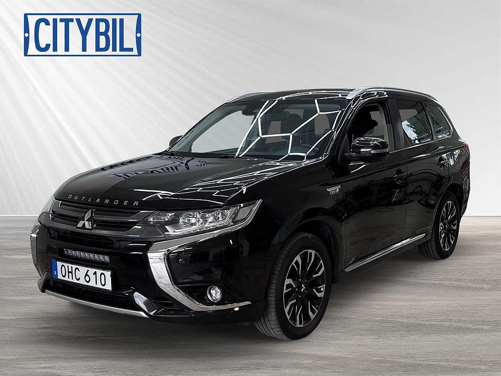 Mitsubishi Outlander PHEV CVT Business Skinn Drag Motorvärmare 