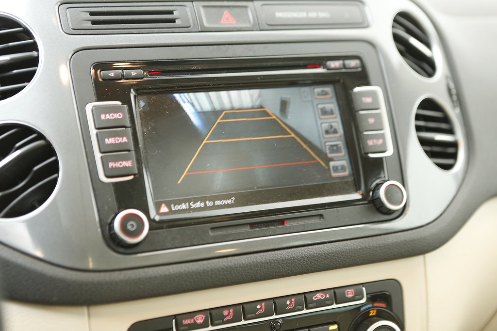 Volkswagen Tiguan 2,0 TDI 4M S&S DSG 177hk 1ägare Pano Drag 2015