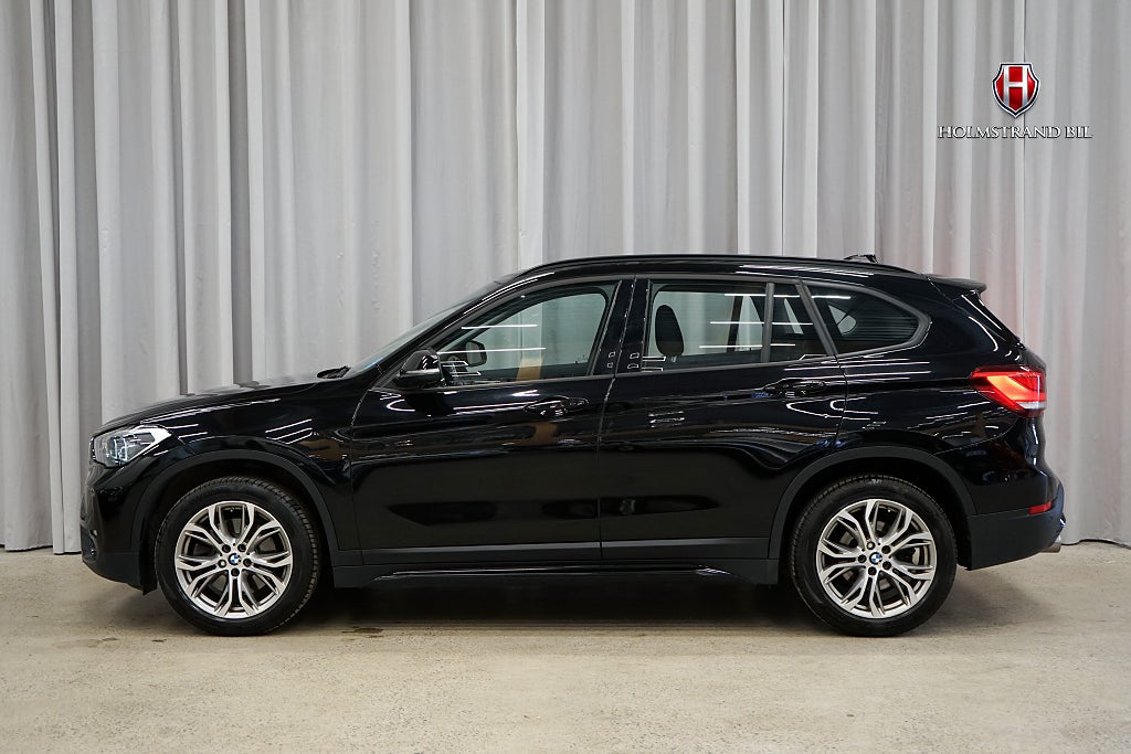BMW X1 xDrive20d Sport line M-sport ratt Drag HUD Hifi GPS 