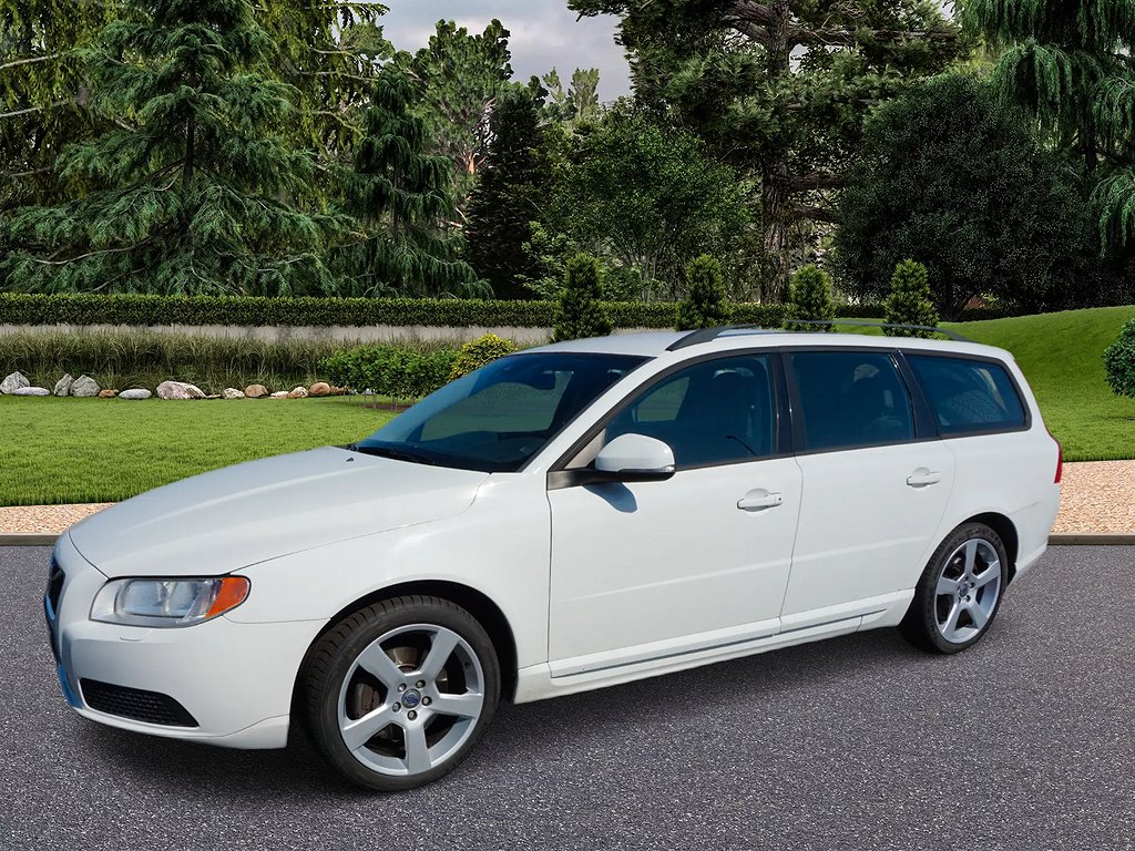 Volvo V70 2.5 FT Bi-Fuel , endast 14700 mil, Drag 