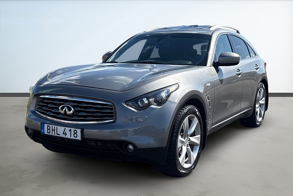 Infiniti FX30 d AWD 3.0 V6 * DVD, Bose, Taklucka, GPS, Kamera * 