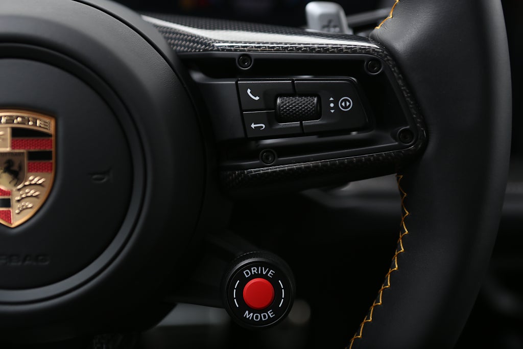 Porsche Cayenne Turbo E-Hybrid 739hk Coupé GT-Pack PCCB 2025