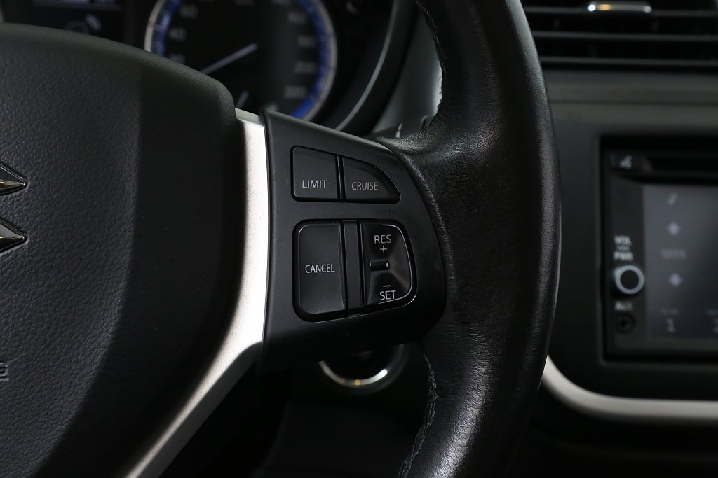 Suzuki S-Cross SX4 1,6 VVT AllGrip Exclusive 120hk Pano Motorv Drag 2014