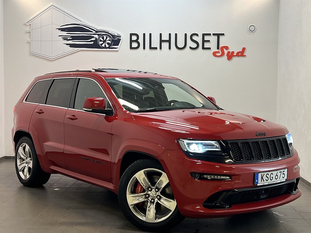 Jeep Grand Cherokee SRT 6.4 V8 4WD 468hk Pano/HarmanK/Navi/Bkamera/AdaptivF/Nyservad