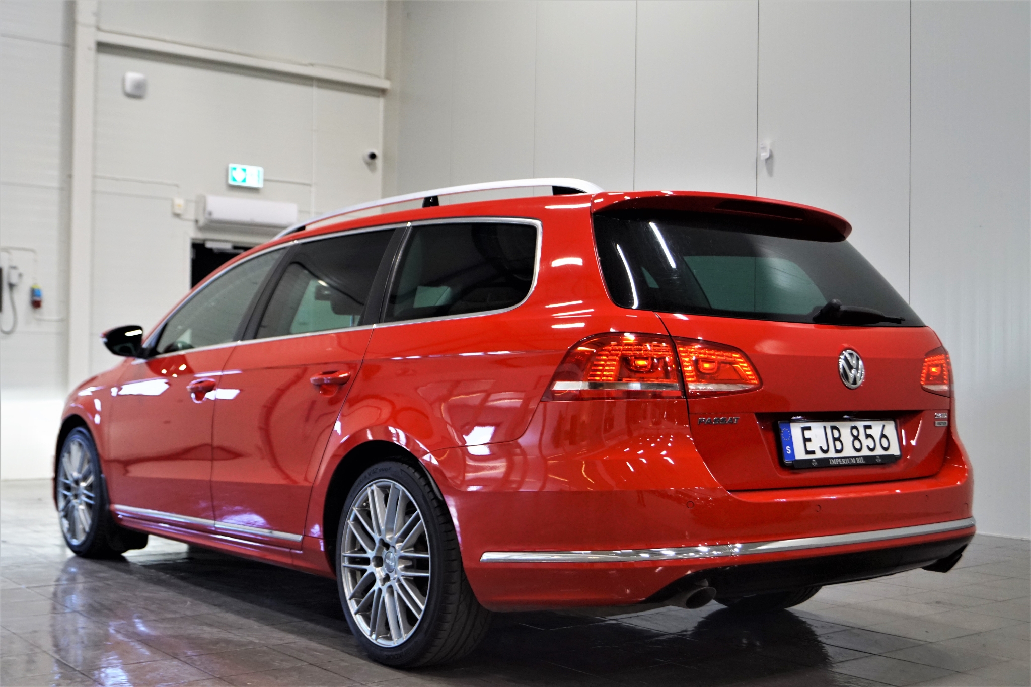 Volkswagen Passat 2.0 TDI 4M DSG Premium 2014, bild 4/45