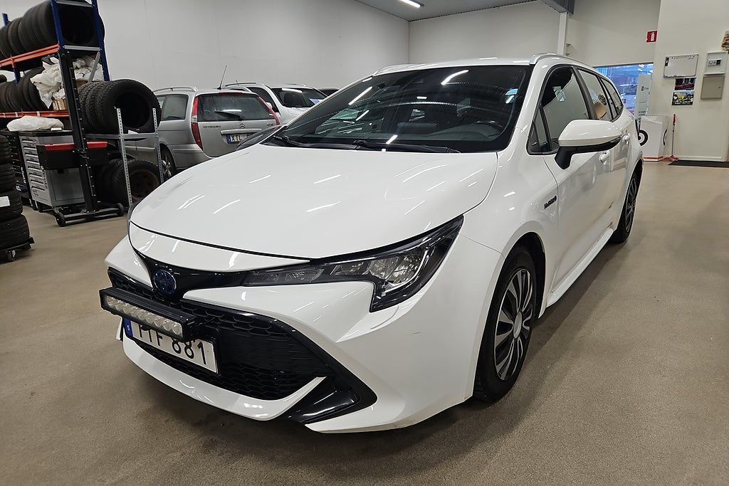 Toyota Corolla Touring Sports Hybrid e-CVT Active Euro 6