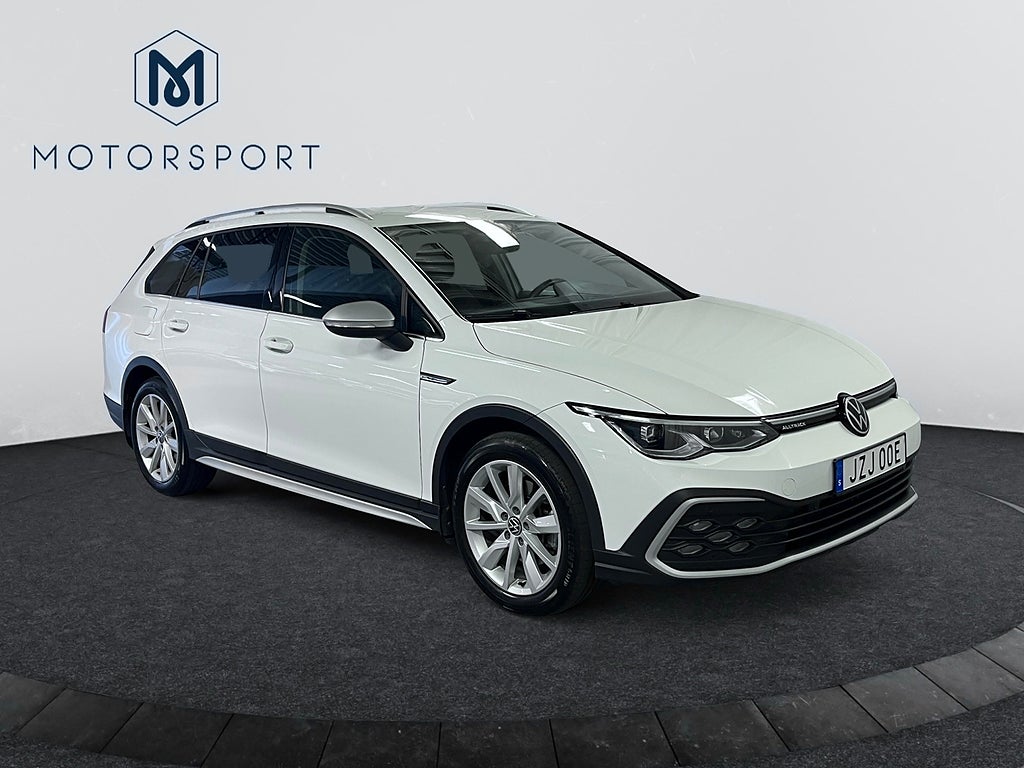 Volkswagen Golf Alltrack 2.0 TDI 4Motion Alltrack Drag Adaptiv farth Värmare bild 7