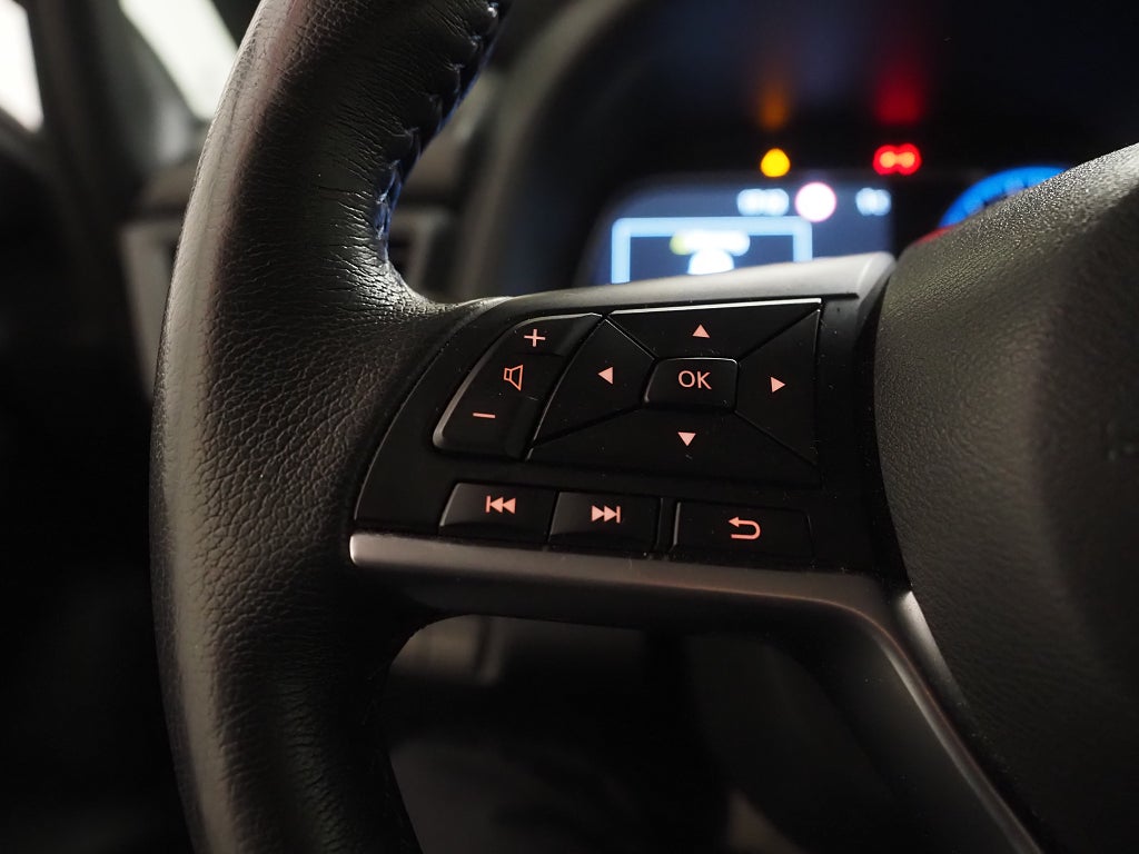 Nissan Leaf 40 kWh 150hk Acenta | Backkamera | Rattvärme | 2022