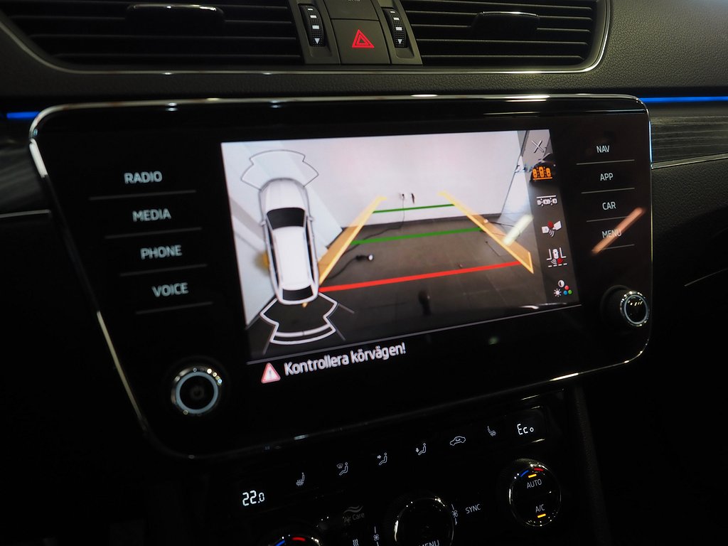 Skoda Superb iV 218hk Plug-in Business Edition |Drag|Navi| 2021