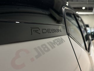 Volvo XC40 D4 AWD Geartronic R-Design Drag H/K Pvärm Pano GPS SoV – bild 22