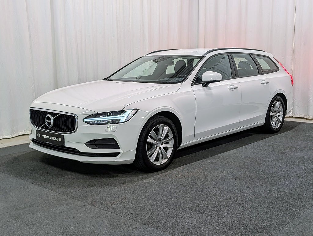 Volvo V90 D4 Geartronic|B-kam|GPS|Drag|Kamrem bytt|
