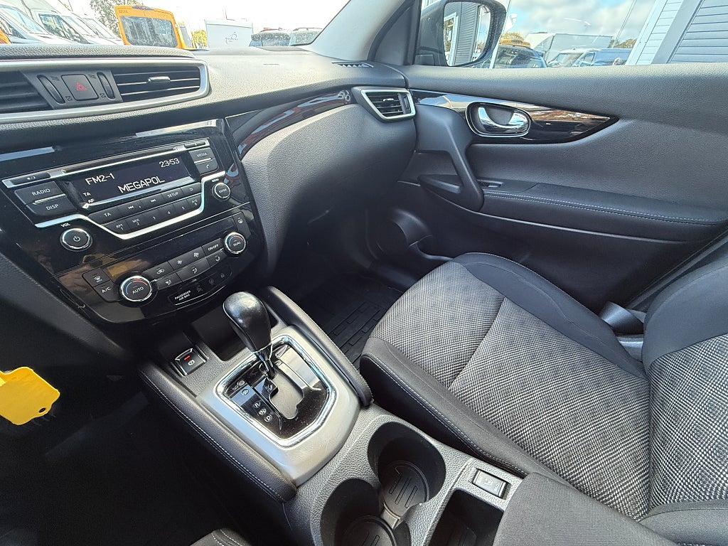 Nissan Qashqai 1.6 dCi DPF XTRONIC-CVT Accenta Euro 5