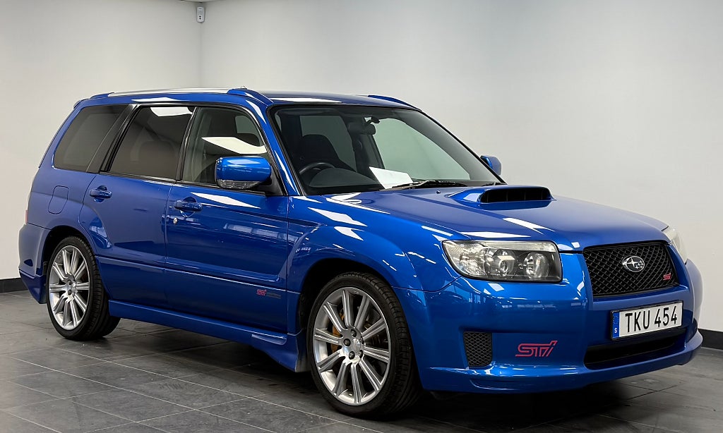 Subaru Forester STi 2.5 4WD 265HK *13000 mil*1av4 i Sverige* Brembo*HKS