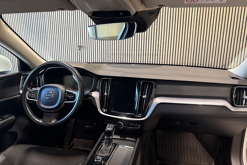 Volvo V60 D4 Geartronic Momentum