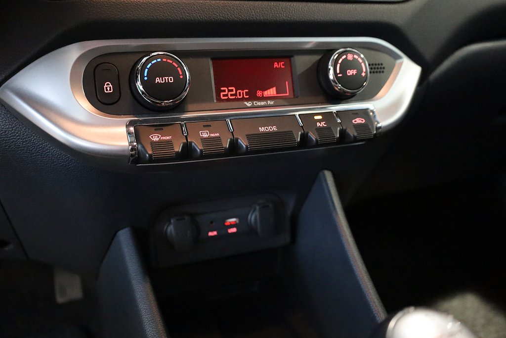 Kia Rio 1,2 84hk Special Edition Navi Backkamera Bluetooh 2016