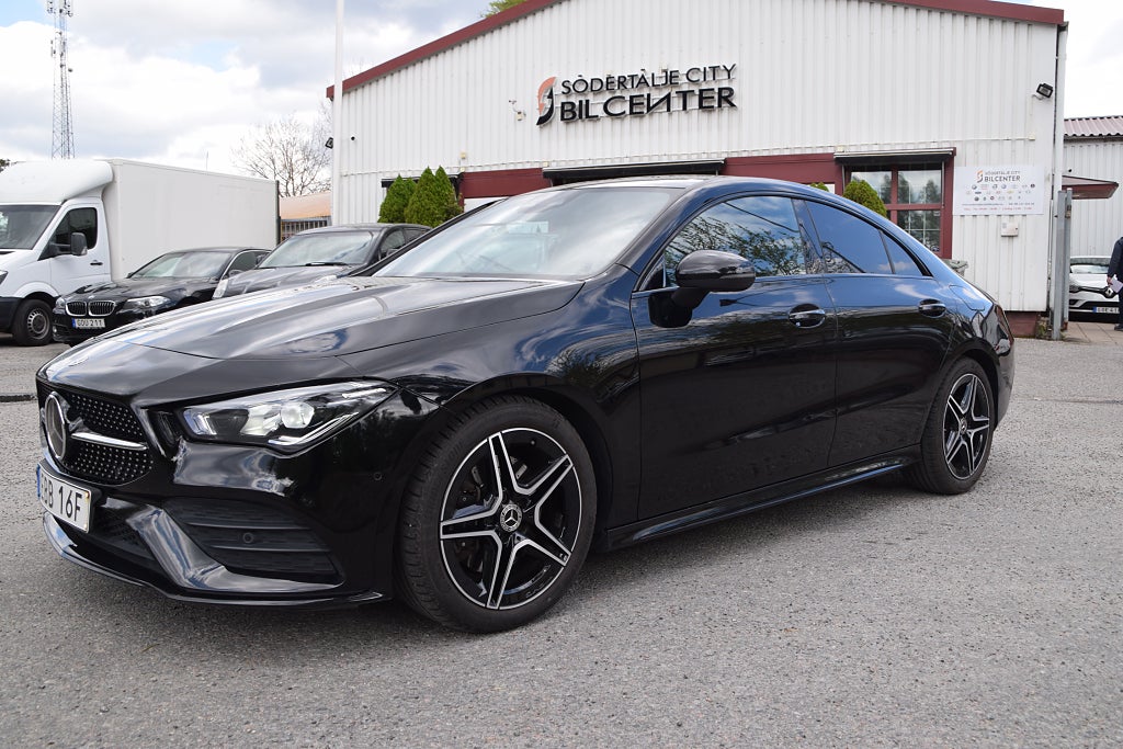Mercedes-Benz CLA 200 7G-DCT AMG Line Euro 6 Panorama Night Paket