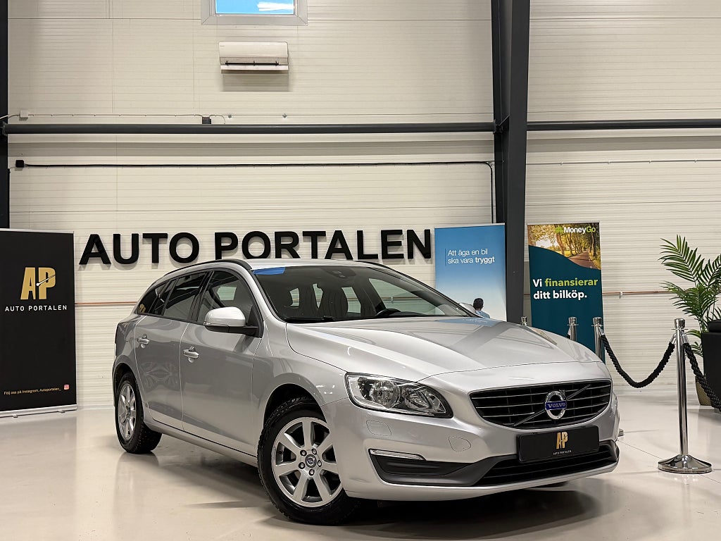 Volvo V60 D2 Kinetic | Dragkrok | NYBES | 1103kr