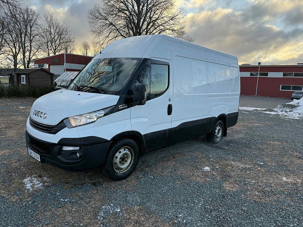 Iveco Daily 35-140 Skåpbil 2.3 JTD Hi-Matic Euro 6