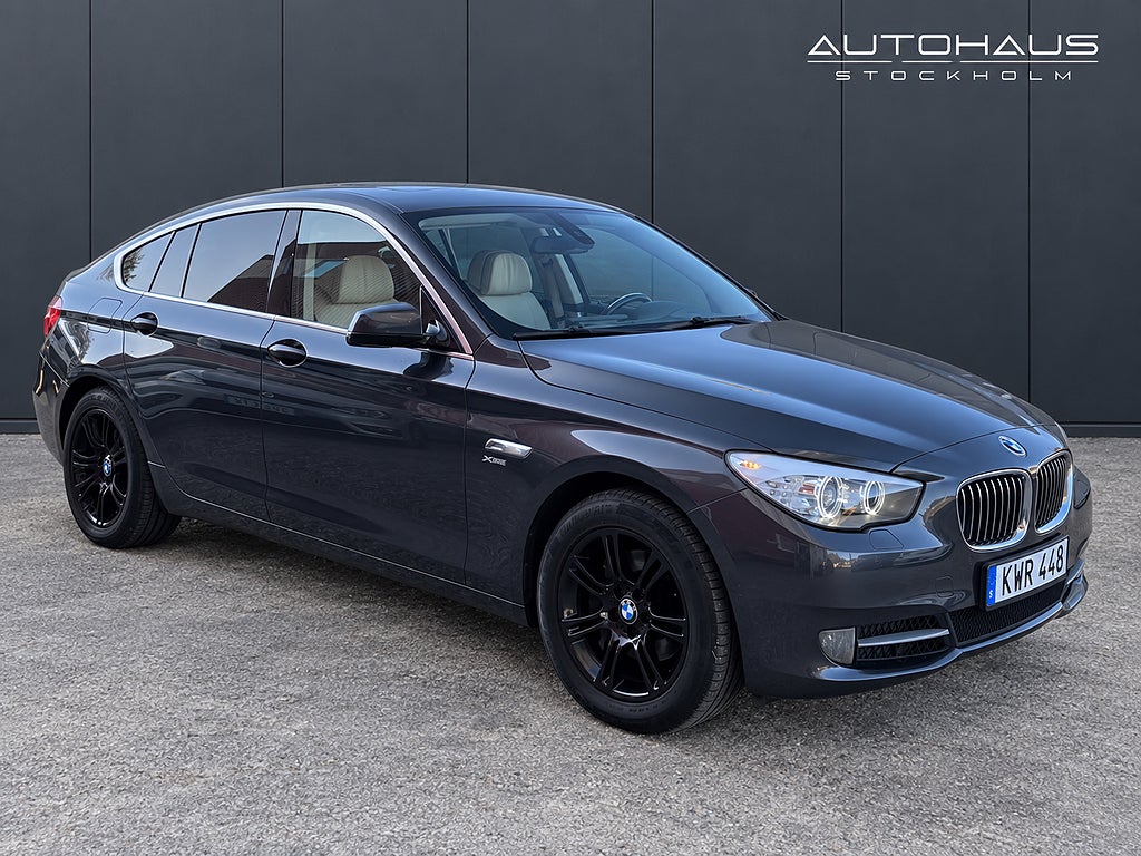 BMW 530d GT xDrive HUD CarPlay Komfortstolar Backkamera Dragkrok
