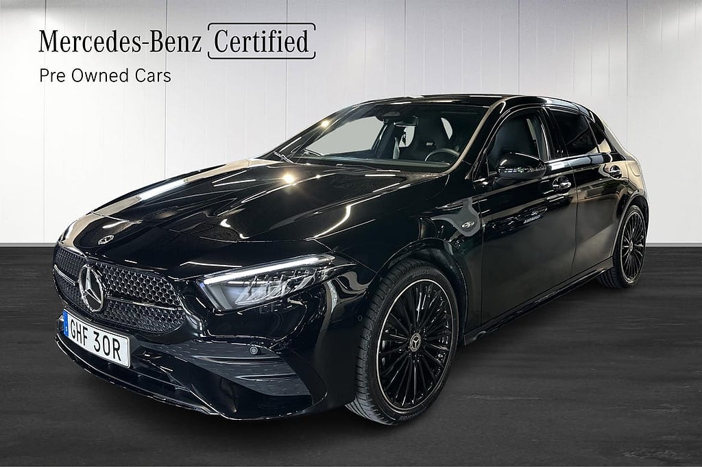 Mercedes-Benz A 250e AMG Värmare Burmester Nightpackage Keyless Moms 
