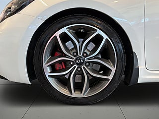 Kia Ceed cee’d GT 1.6 Dragkrok/Pano/Kamera/S&V-hjul/Rattvärme – bild 14