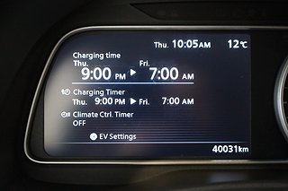 Halvkombi Nissan Leaf 22 av 23