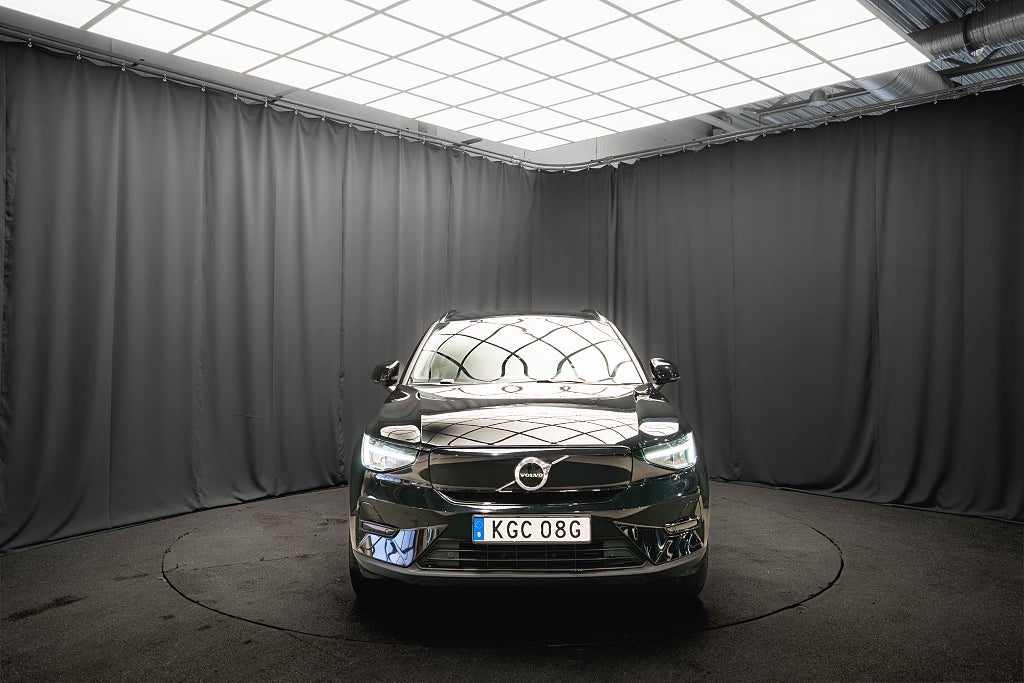 Volvo XC40 Recharge DRAG KAMERA VÄRMEPUMP 1-ÄGARE MOMS