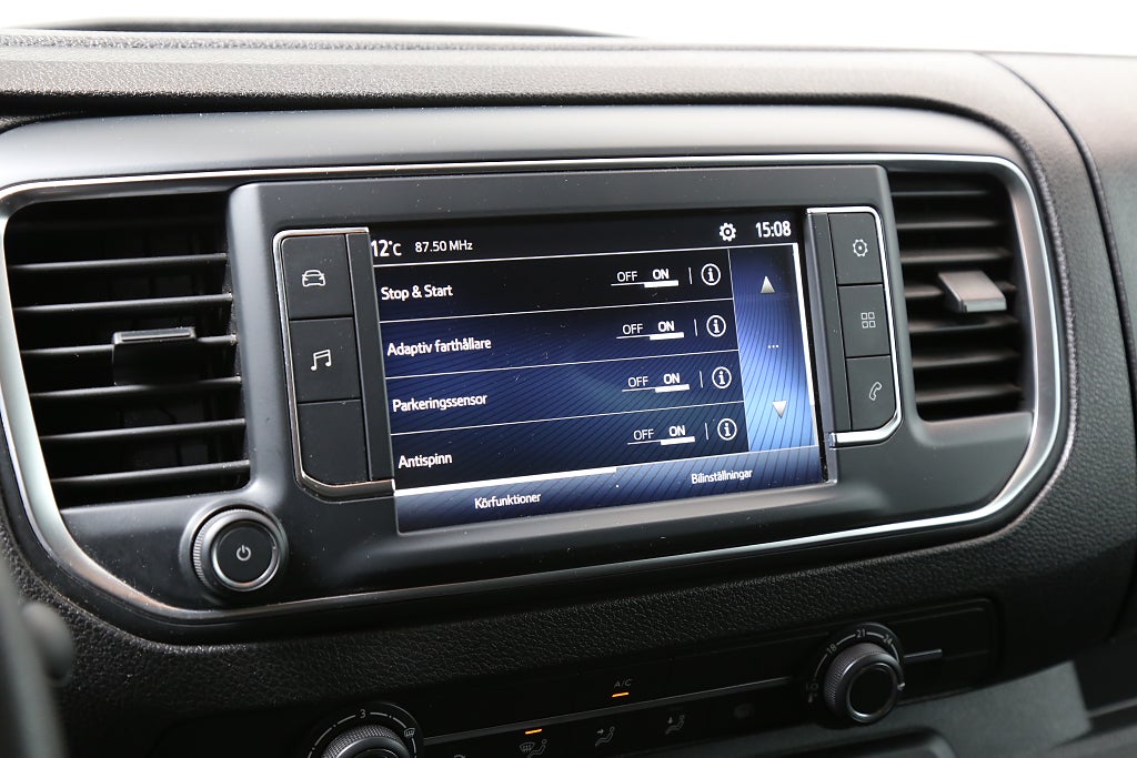 Toyota ProAce 2,0 D-4D 144hk Skåp Aut Lång I Värmare I Drag I Moms 2023