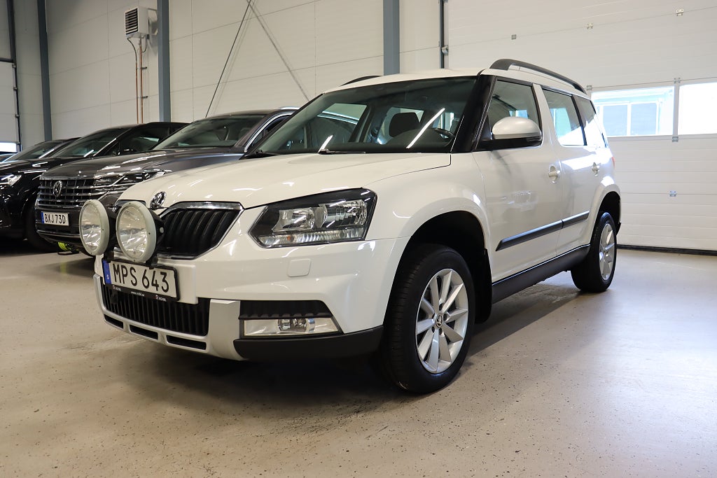 Skoda Yeti Outdoor 2.0 TDI 4x4 Drag Kamrembytt D-Värm M-Värm 140hk