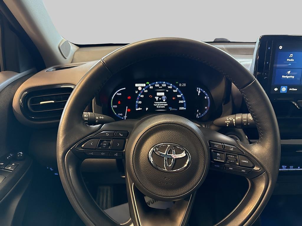 Toyota Yaris Cross 2024 - miniatyr 9