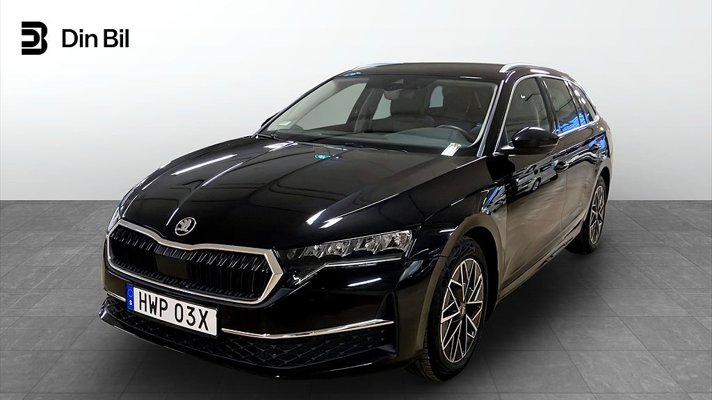 Skoda Octavia Combi Selection TSI 116 DSG M-HEV P-värmare/Drag