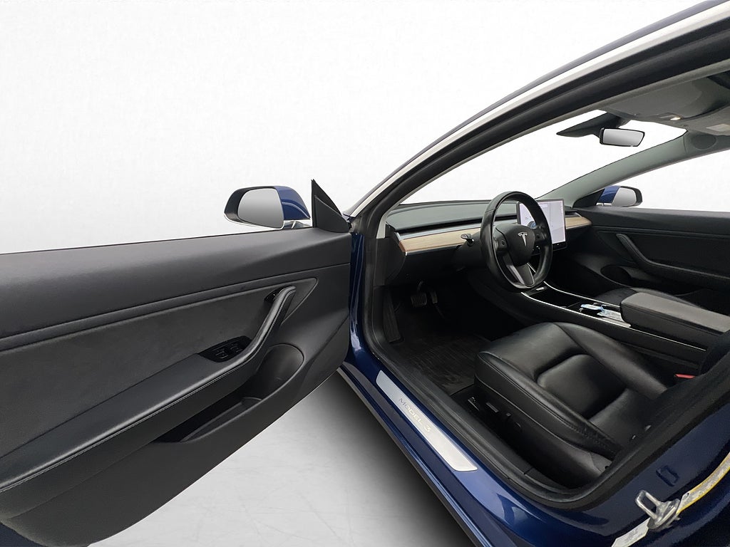 Tesla Model 3 Long Range AWD, 440hk, 2019