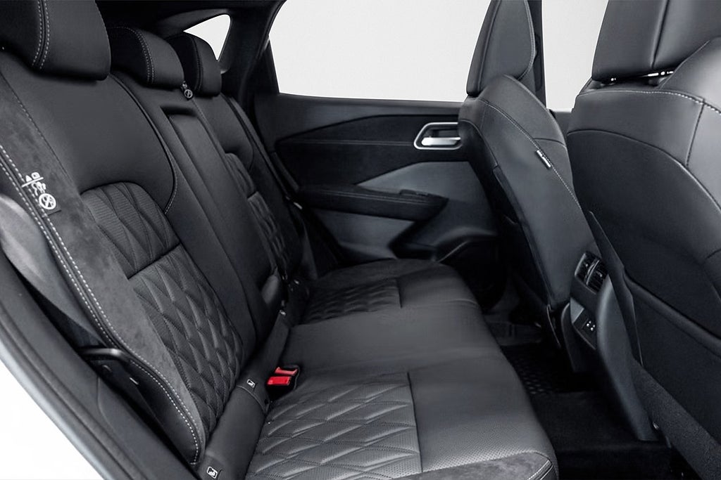 Nissan Qashqai 158hk | TEKNA | INKL serviceavtal + Vinterhjul | 2026