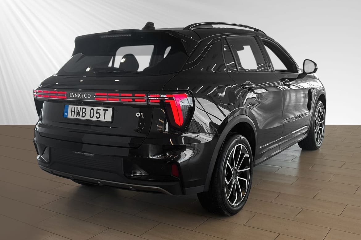 Lynk & Co 01 Core PHEV 2025, bild 3/10