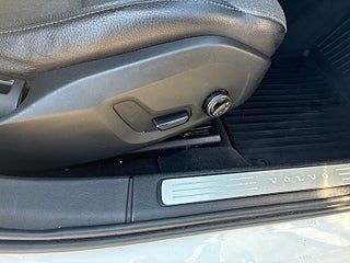 Volvo V90 D5 AWD Geartronic Business Advanced S&V-hjul/Drag/Pvärm – bild 17