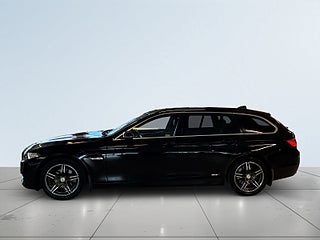 BMW 520d xDrive Touring Aut Drag Mvärm Psens Rattvärme Skinn S&V