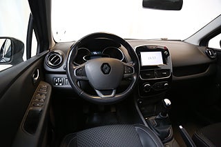 Halvkombi Renault Clio 14 av 25