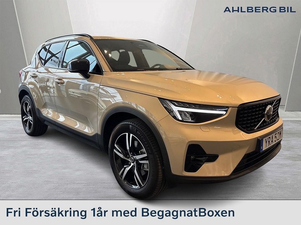 Volvo XC40 B3 FWD Bensin Plus Dark,Förarstöd, Parkeringskamera Bak, Bakluck